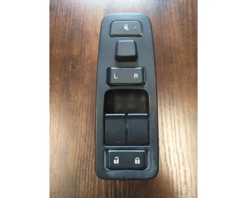 KENWORTH T680 DOOR ELECTRICAL SWITCH
