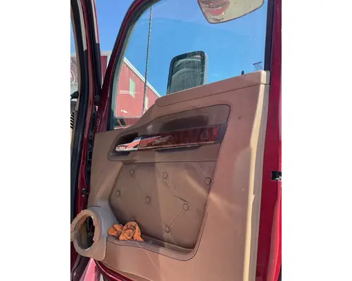 KENWORTH T680 DOOR-FRONT