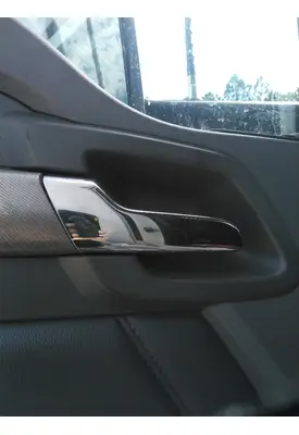 KENWORTH T680 DOOR HANDLE