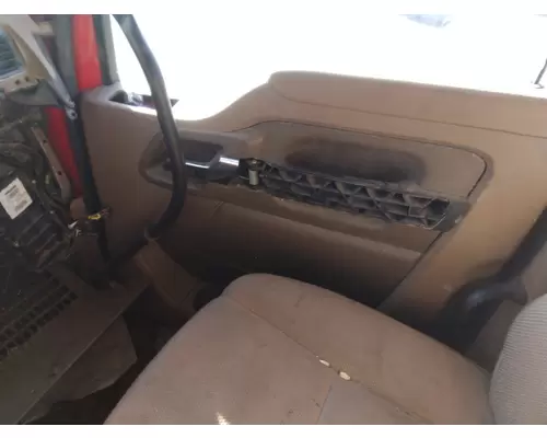 KENWORTH T680 DOOR INTERIOR PANEL