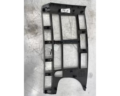 KENWORTH T680 Dash & Parts