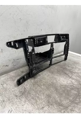 KENWORTH T680 Dash & Parts