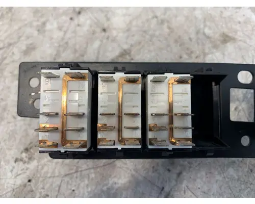 KENWORTH T680 Dash  Console Switch