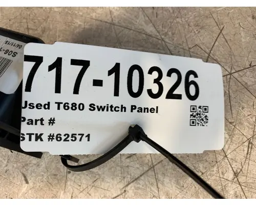 KENWORTH T680 Dash  Console Switch