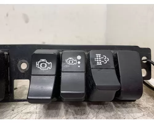 KENWORTH T680 Dash  Console Switch