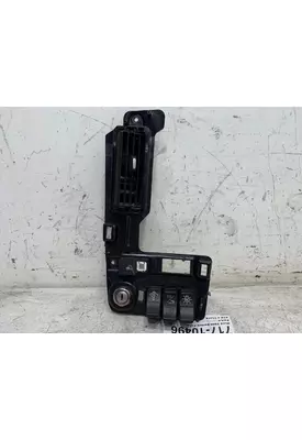 KENWORTH T680 Dash / Console Switch