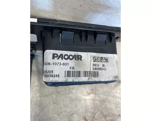KENWORTH T680 Dash  Console Switch