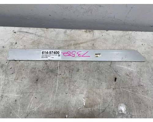 KENWORTH T680 Dash Assembly