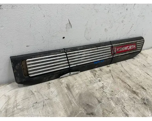 KENWORTH T680 Dash Assembly