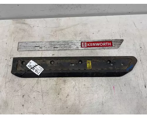 KENWORTH T680 Dash Assembly