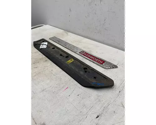 KENWORTH T680 Dash Assembly