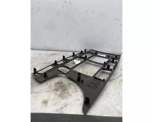 KENWORTH T680 Dash Assembly