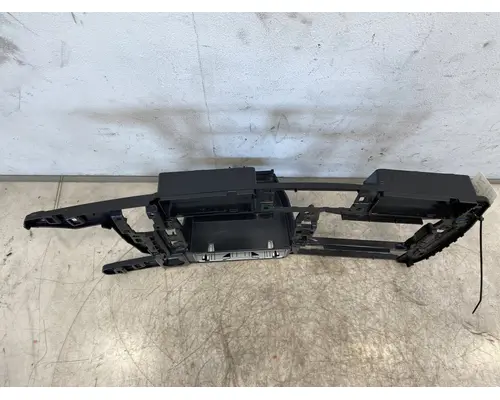 KENWORTH T680 Dash Assembly