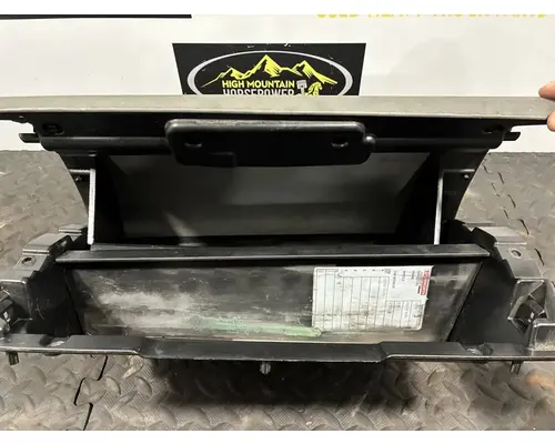 KENWORTH T680 Dash Assembly