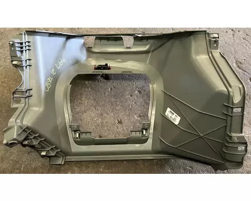 KENWORTH T680 Dash Assembly