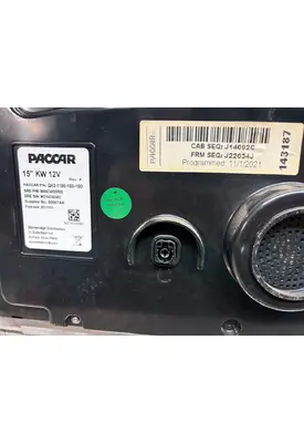 KENWORTH T680 Dash Assembly