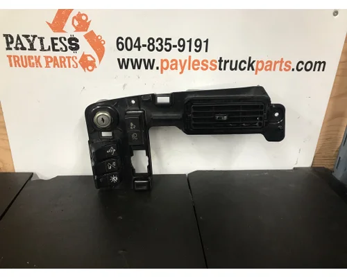 KENWORTH T680 Dash Assembly