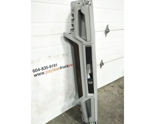 KENWORTH T680 Dash Assembly
