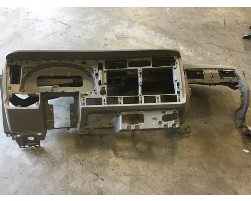 KENWORTH T680 Dash Assembly
