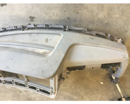 KENWORTH T680 Dash Assembly