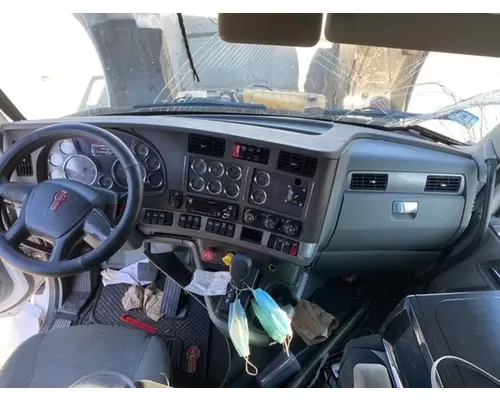 KENWORTH T680 Dash Assembly