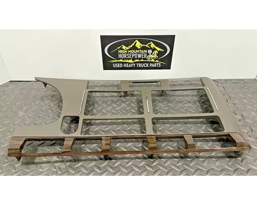 KENWORTH T680 Dash Panel