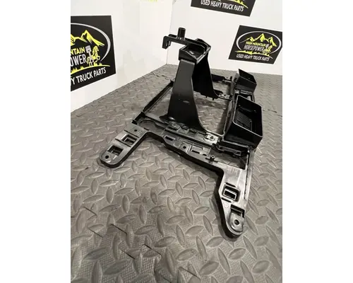 KENWORTH T680 Dash Panel