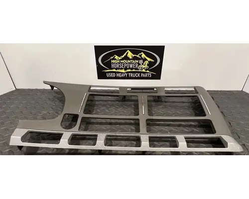 KENWORTH T680 Dash Panel