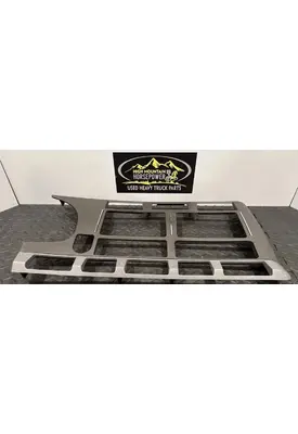 KENWORTH T680 Dash Panel