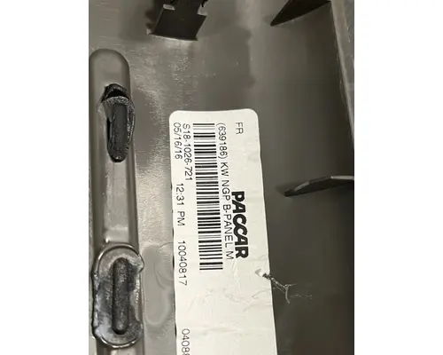 KENWORTH T680 Dash Panel