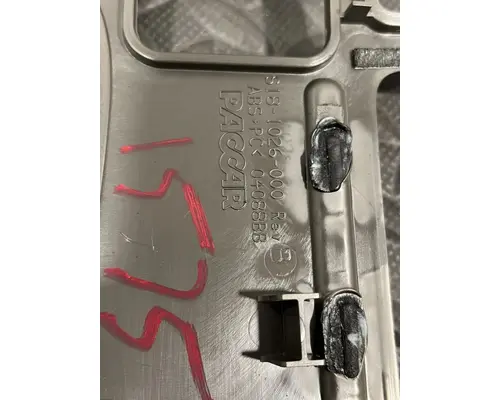 KENWORTH T680 Dash Panel