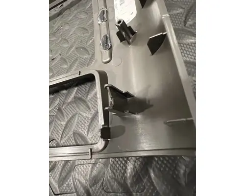 KENWORTH T680 Dash Panel
