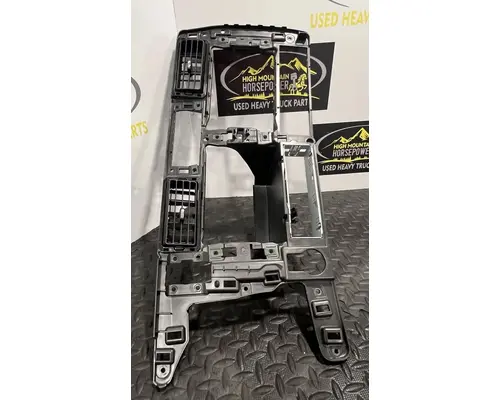 KENWORTH T680 Dash Panel