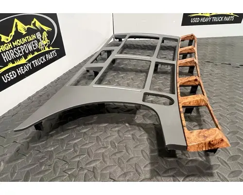 KENWORTH T680 Dash Panel