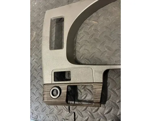 KENWORTH T680 Dash Panel