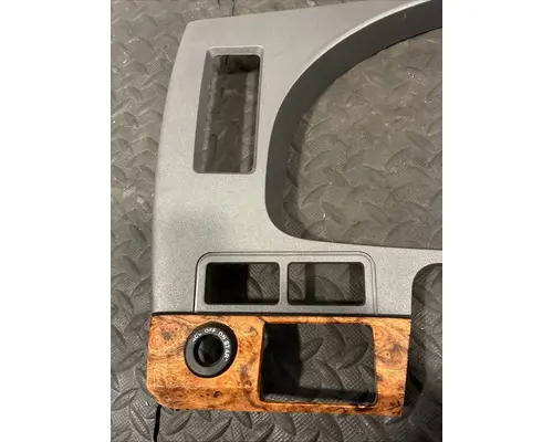 KENWORTH T680 Dash Panel