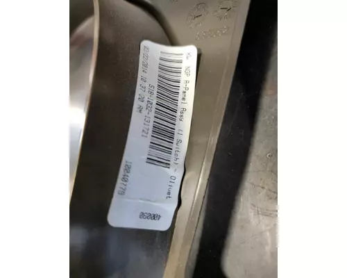 KENWORTH T680 Dash Panel