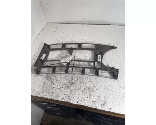 KENWORTH T680 Dash Panel