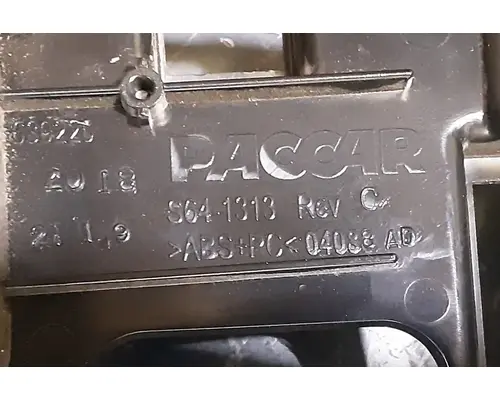 KENWORTH T680 DashConsole Switch