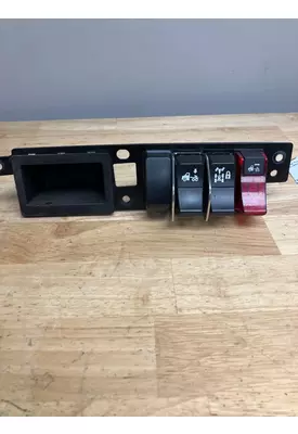 KENWORTH T680 Dash/Console Switch