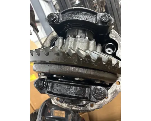 KENWORTH T680 Differential Assembly (Front, Rear)
