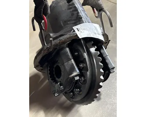 KENWORTH T680 Differential Assembly (Front, Rear)
