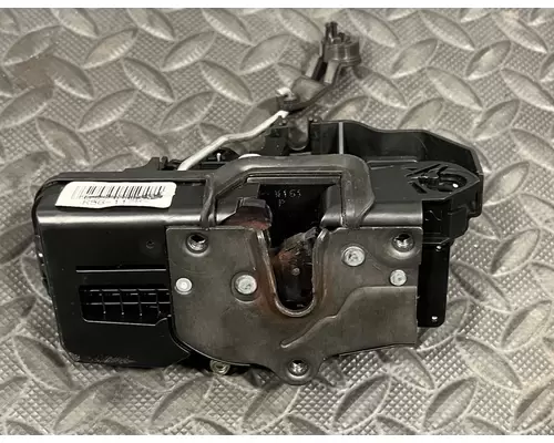 KENWORTH T680 Door, Latch Assembly