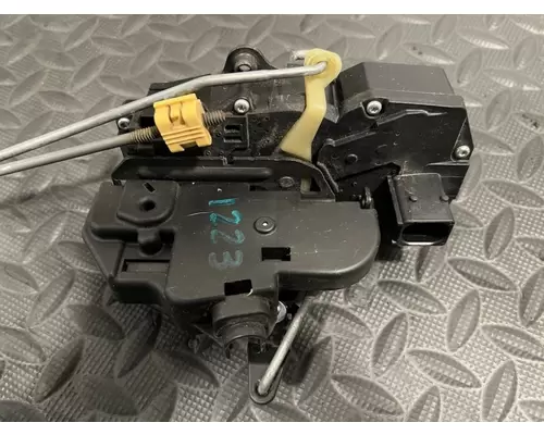 KENWORTH T680 Door, Latch Assembly
