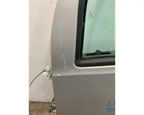 KENWORTH T680 Door Assembly, Front
