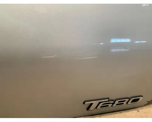 KENWORTH T680 Door Assembly, Front