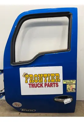 KENWORTH T680 Door Assembly, Front