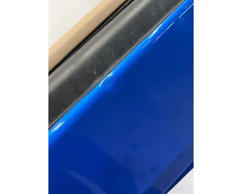 KENWORTH T680 Door Assembly, Front