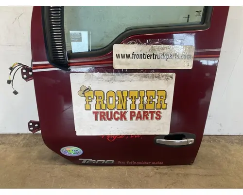 KENWORTH T680 Door Assembly, Front