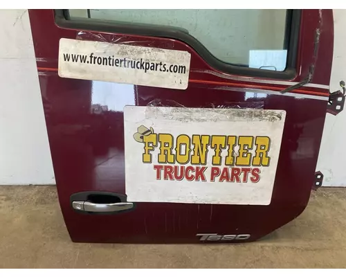 KENWORTH T680 Door Assembly, Front